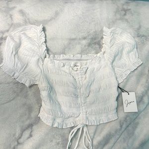 NWT White Puff Sleeve Blouse